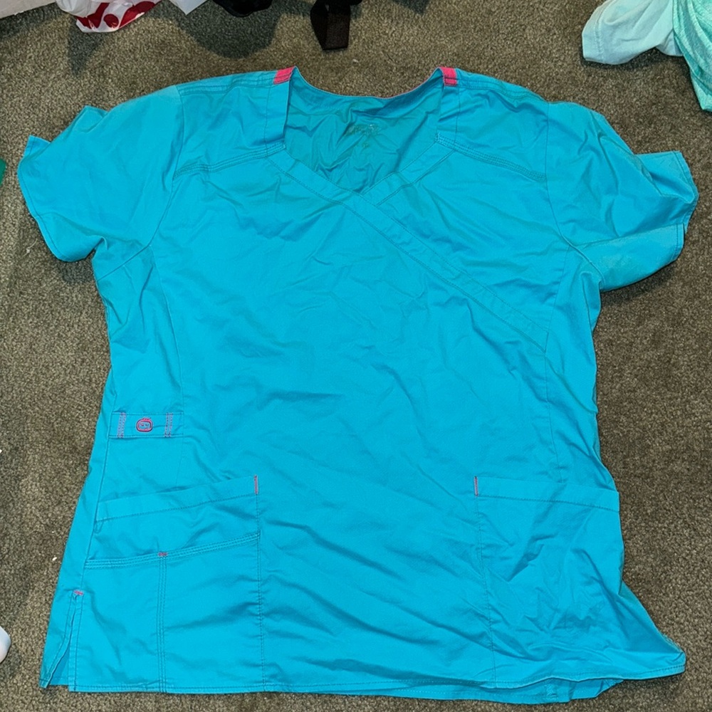 Wonder wink scrub top #2